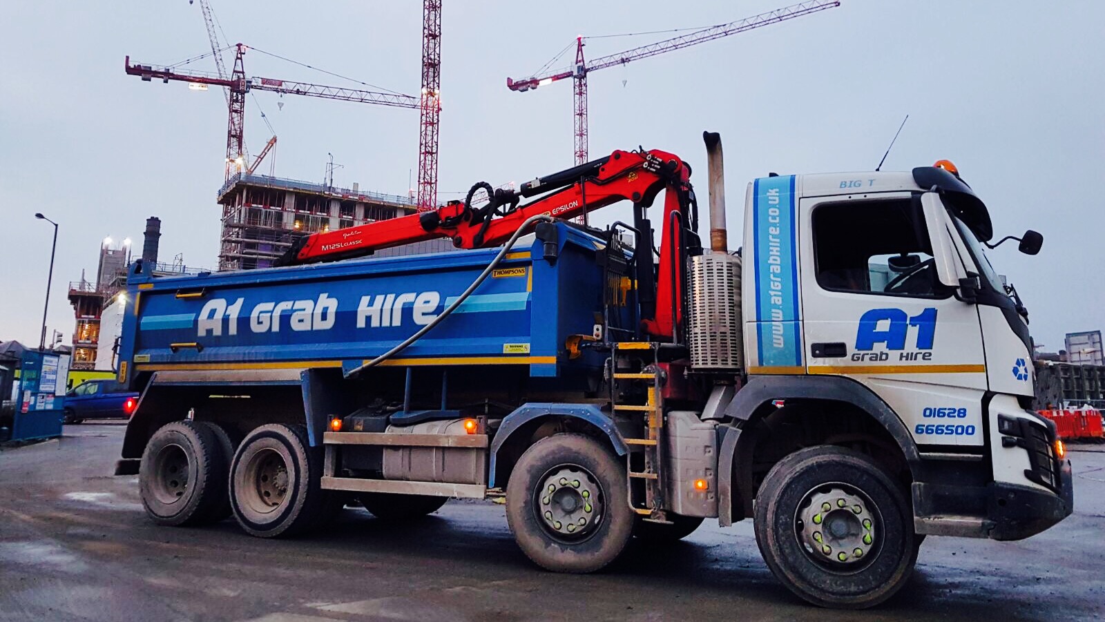 grab hire lorry